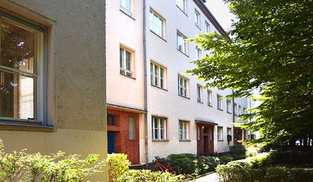 2 Zimmer Wohnung mit Balkon in Berlin-Zehlendorf