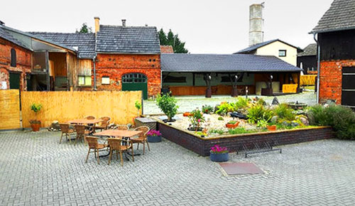 2 Wohnungen + Landgasthof + Pension in Leibchel