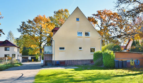 Einfamilienhaus mit Terrasse, Keller & Garage in familienfreundlicher Wohnlage von Falkensee