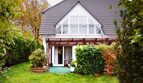 Moderne Doppelhaushälfte mit schönem Garten in Brieselang